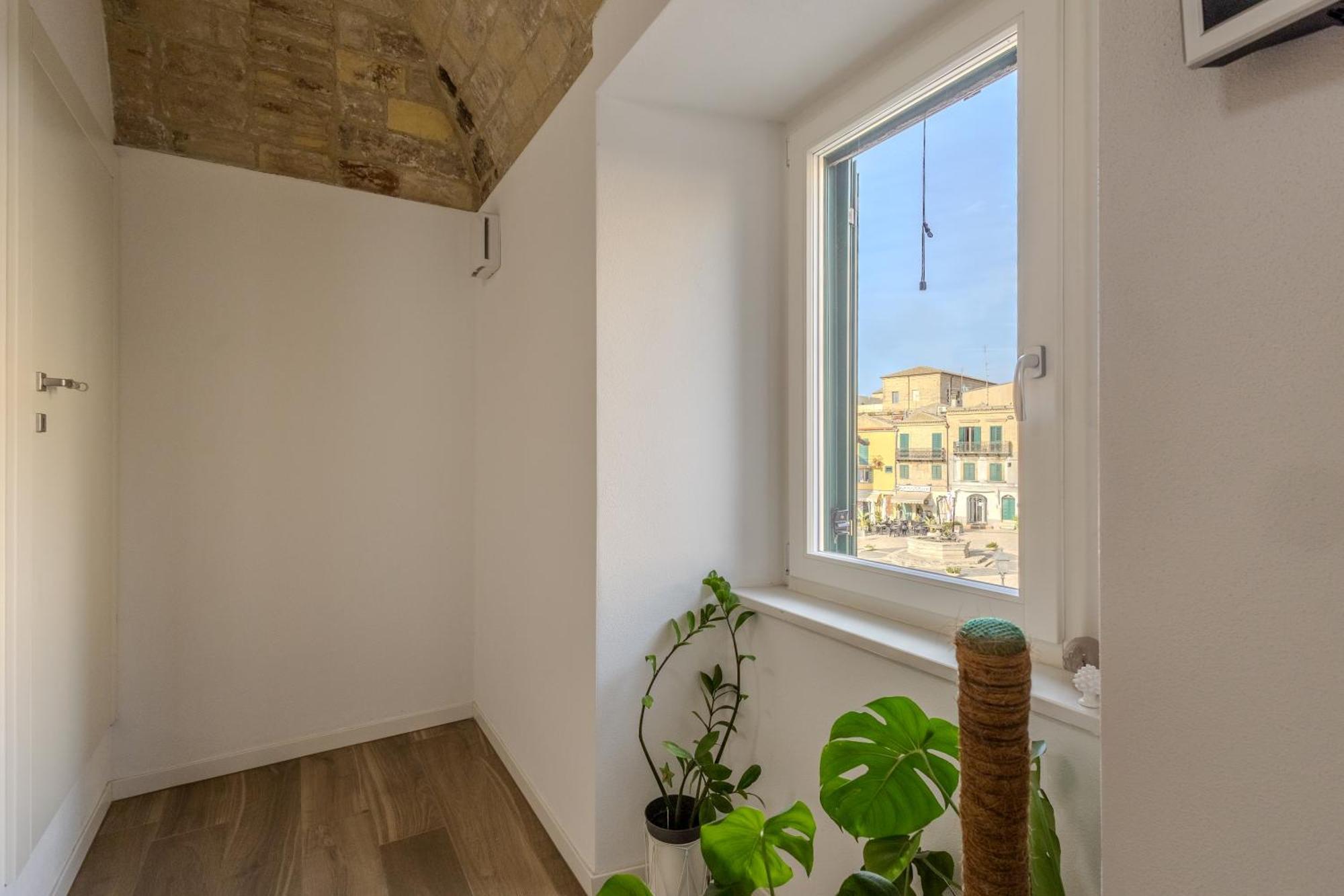 Corso Garibaldi 21 Apartment & Rooms วาสโต ภายนอก รูปภาพ