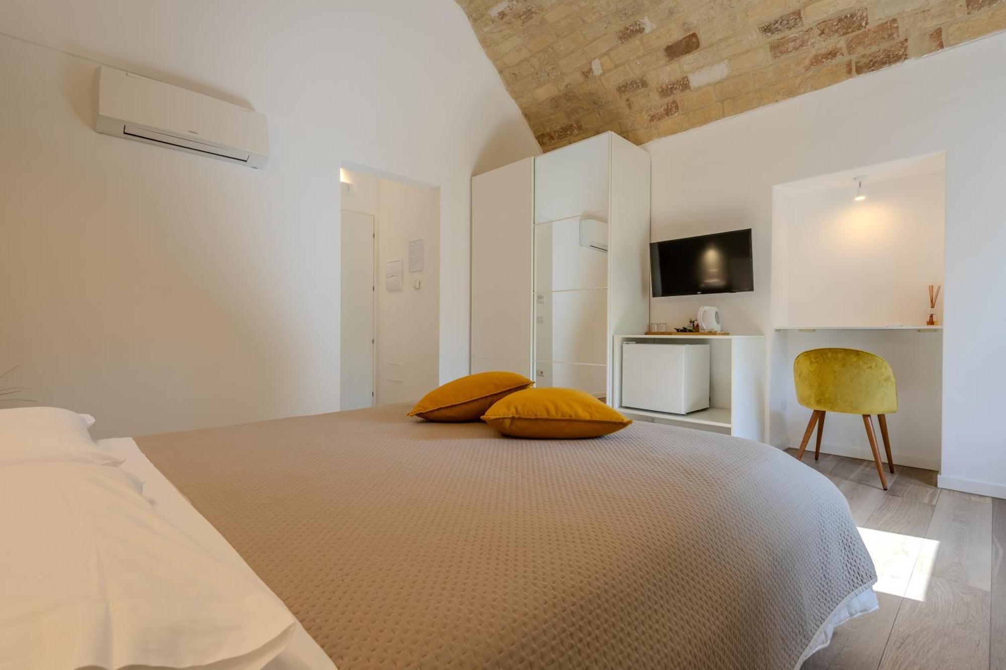 Corso Garibaldi 21 Apartment & Rooms วาสโต ภายนอก รูปภาพ