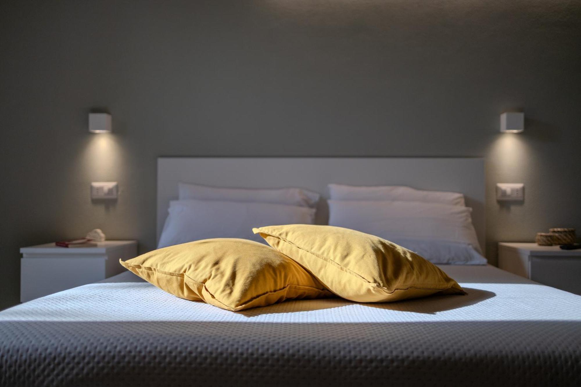 Corso Garibaldi 21 Apartment & Rooms วาสโต ภายนอก รูปภาพ