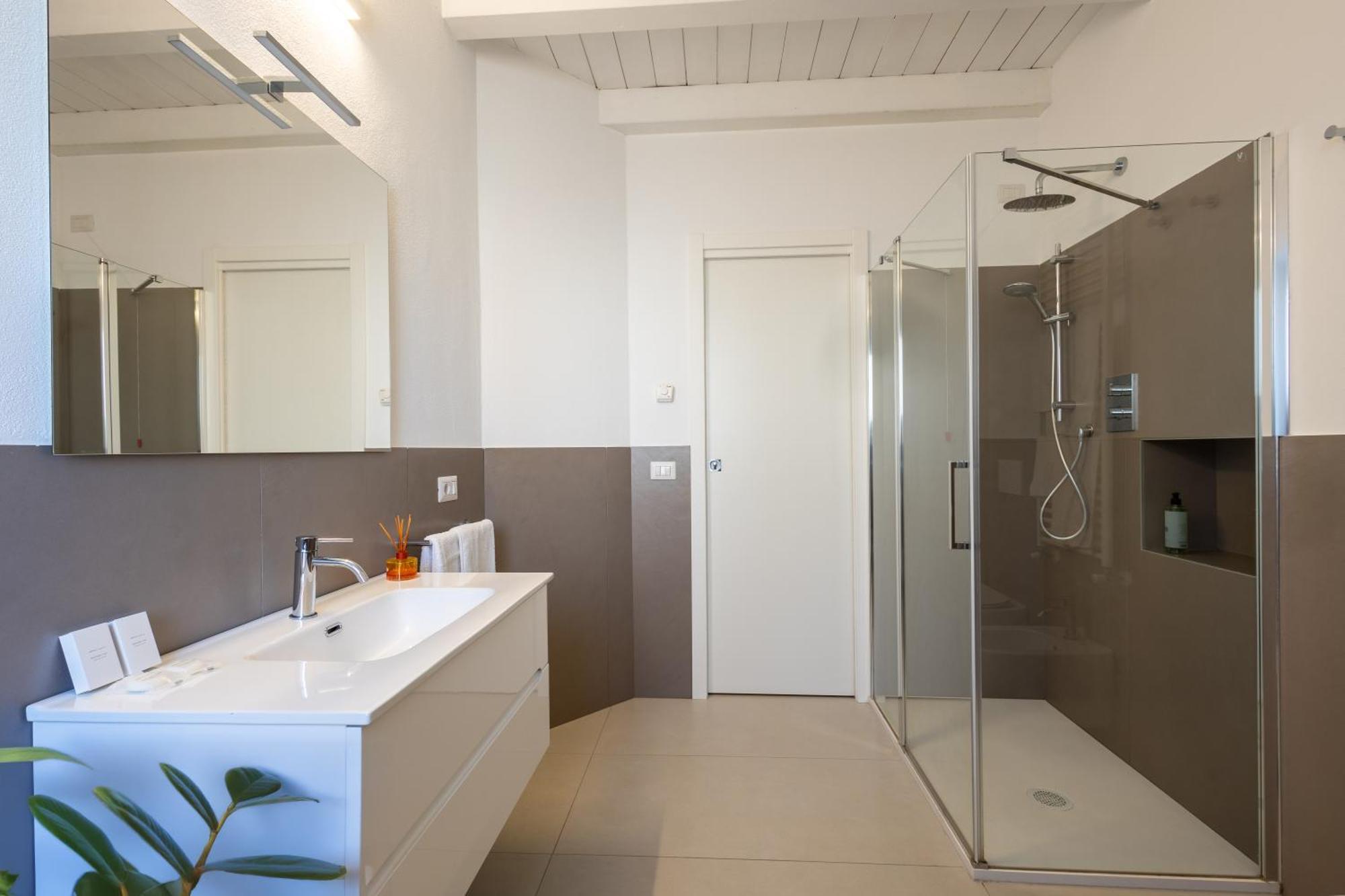 Corso Garibaldi 21 Apartment & Rooms วาสโต ภายนอก รูปภาพ
